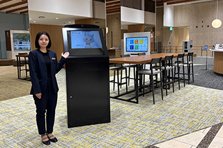 きらぼし銀行「きらぼし Digital ラボ SAGAMIHARA」にてASKA3Dが空中アバター受付システムに採用されました 空中ディスプレイ“ASKA3D”導入事例